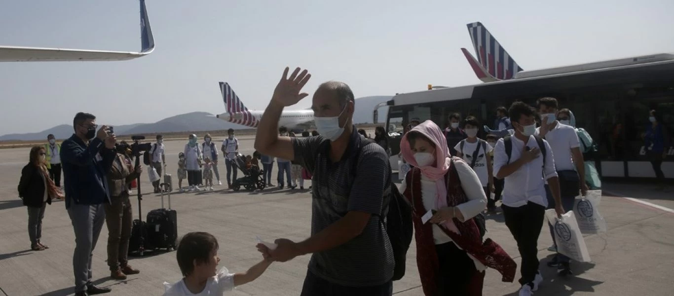 Στην Αθήνα έφτασαν 26 γυναίκες δικαστές και δικηγόροι από το Αφγανιστάν